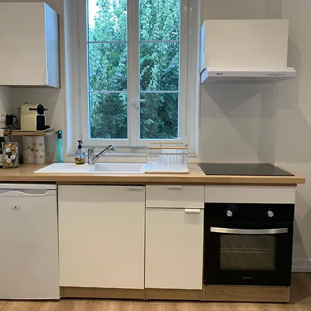 Apartament Le Petit Chara *